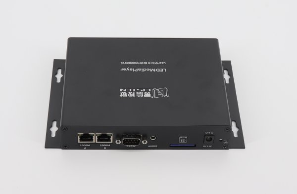 LISTEN Q3C LED Display Full Color Asynchronous HD Multimedia Player