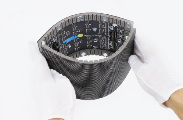 P2 Indoor 240x120mm Full Color Soft Flexible LED Screen Module